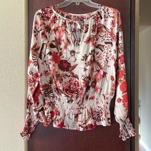 Beautiful fall blouse